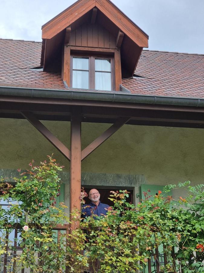 Bed and Breakfast La Vallombreuse Menthon-Saint-Bernard Exterior foto