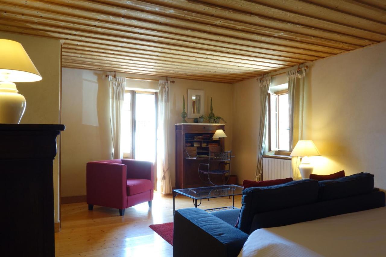 Bed and Breakfast La Vallombreuse Menthon-Saint-Bernard Exterior foto